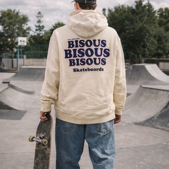 BISOU SKATEBOARDS The Original Bisous 3X Graphic Hoodie Cream Cotton Pullover M - Picture 8 of 8
